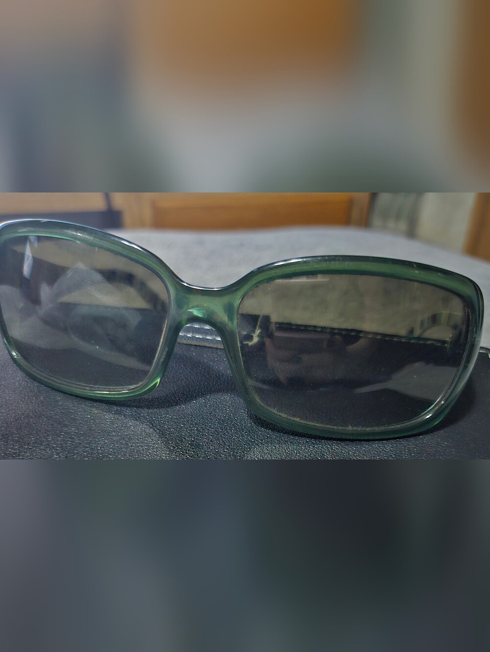 Pucci Womens Designer Sunglasse From Italy .Read